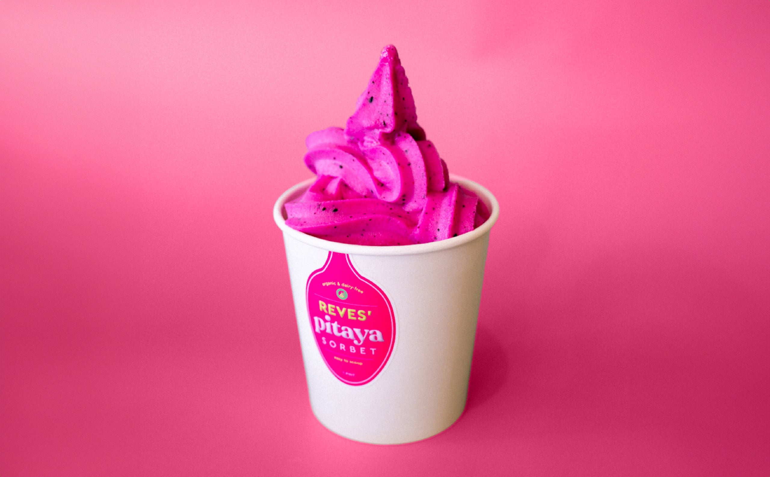 Pitaya Pint | REVES Smoothie Café